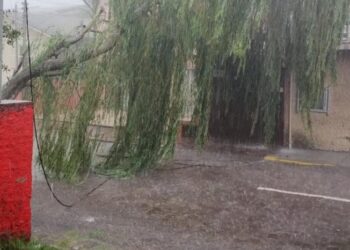 Caxias do Sul foi atingida novamente por um forte temporal no dia de ontem quarta-feira (01)