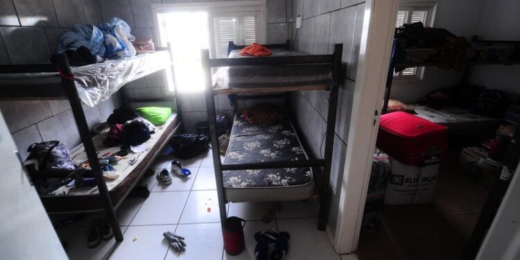 Pousada que servia de estadia para trabalhadores, foi interditada em Bento Gonçalves