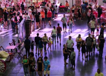 Em três finais de semana, Festa das Colheitas recebe mais de 40 mil visitantes em Caxias do Sul