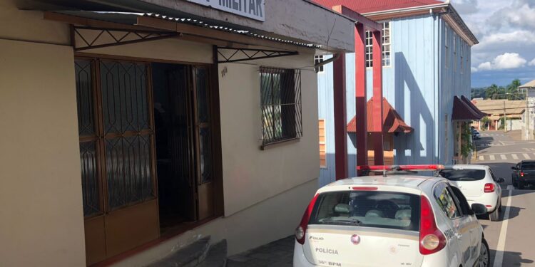 BM de Nova Roma do Sul aborda condutor com habilitação vencida a mais de 30 dias