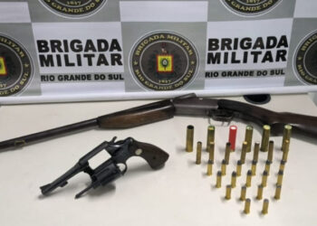 Polícia prende homem de 60 anos de idade por posse ilegal de armas de fogo em Fagundes Varela
