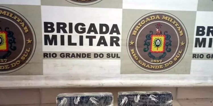 Polícia prende em Canela homem com 2 kg de cocaína