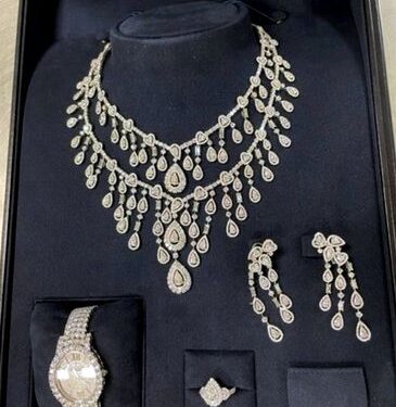 PF apurará se houve crime no caso de joias doadas pelo governo árabe