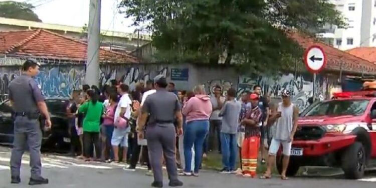 Morre professora esfaqueada por aluno em ataque a escola da zona oeste de São Paulo