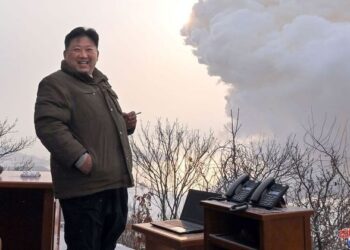 Coreia do Norte mata grávidas e crianças, esteriliza anãs e faz experiências com humanos