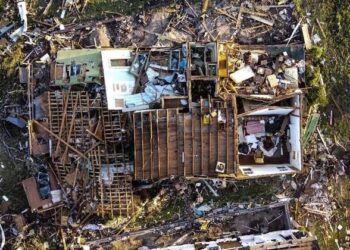 Mississippi se prepara para novas tempestades após tornados que deixaram 25 mortos