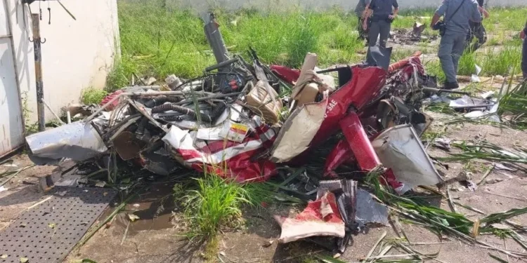 Queda de helicóptero causa a morte de quatro pessoas em São Paulo