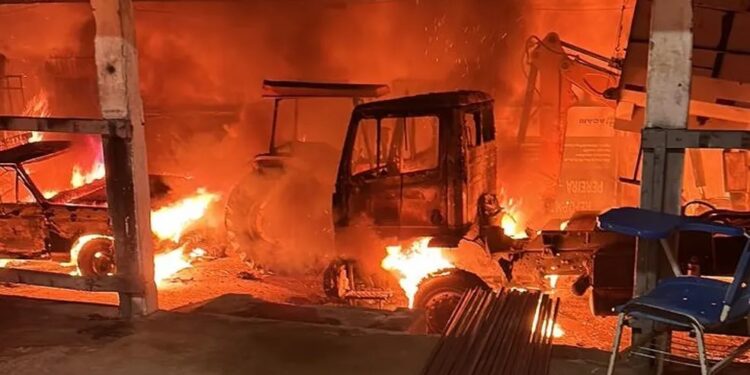 Rio Grande do Norte registra ataques a tiros e incêndios em lojas, veículos e prédios públicos em 19 municípios