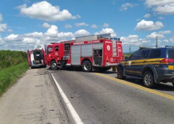 Sete pessoas da mesma família morrem em acidente na Baixada Fluminense no Rio de Janeiro