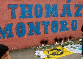 O ministro da Justiça Flavio Dino anunciou a liberação de R$ 150 milhões para ampliar rondas escolares