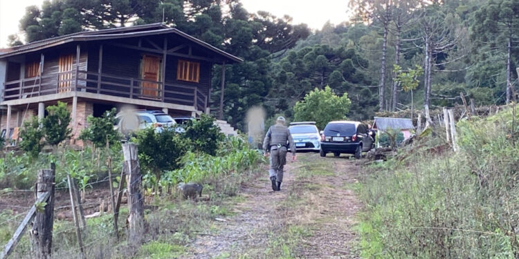 Jovem de 14 anos mata o próprio pai em Caxias do Sul