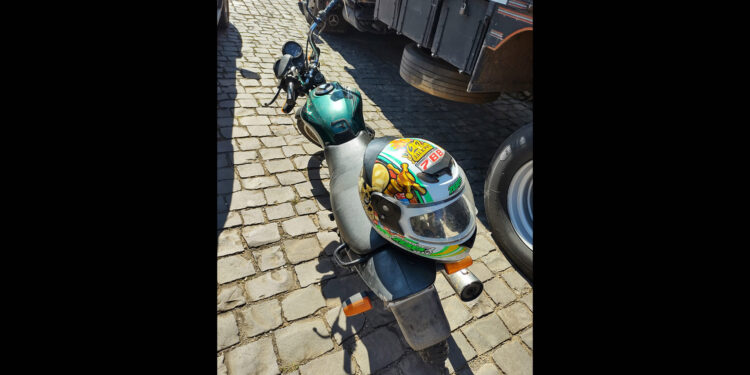 Menor de 15 anos é apreendido em moto furtada durante perseguição policial em Antônio Prado