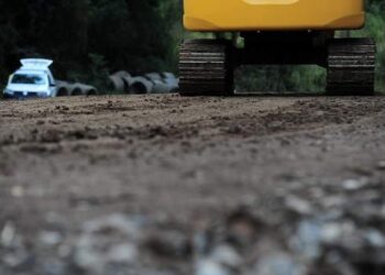 Obra de asfaltamento da RS-437, entre Vila Flores e Antônio Prado deverá ficar pronta em Julho