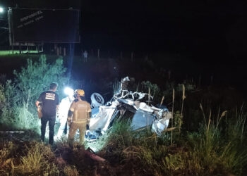 Grave acidente entre caminhão e camionete deixa uma vítima fatal na RSC-453 próximo a Bento Gonçalves
