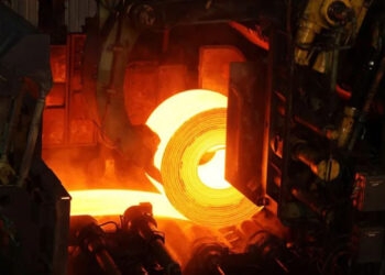 Produção de aço no Brasil tem queda de 6,8% no primeiro trimestre de 2023 em comparação ao ano anterior