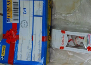 Homem que enviou bombons envenenados para matar ex-namorada é condenado a 20 anos de prisão