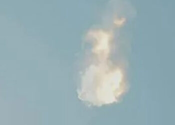 Foguete mais poderoso do mundo, Starship explode após o lançamento nos Estados Unidos