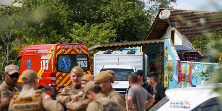 Ministério da Justiça identifica 161 hashtags nas redes sociais relacionadas a ataques a escolas