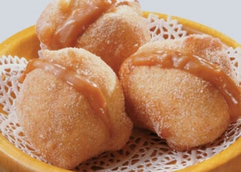 Bolinho de Chuva Recheado