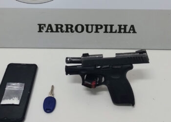 Perseguição policial termina em prisão de suspeitos com arma de fogo e drogas em Farroupilha