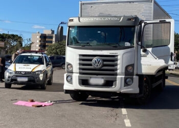 Mulher de 80 anos morre atropelada em Caxias do Sul