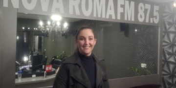 Márcia Salvati Gaio apresenta sugestões de presentes e descontos imperdíveis da Mary Kay no programa “Frente com Elas”
