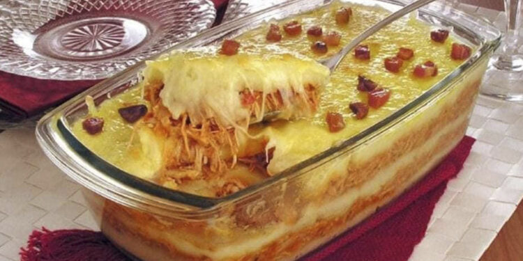 Purê Recheado com Frango