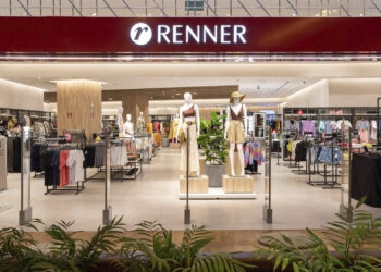 Lojas Renner fecha 20 unidades