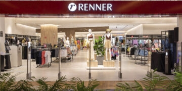 Lojas Renner fecha 20 unidades