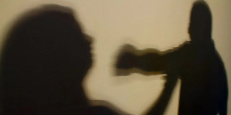 Mãe confessa ter matado marido após descobrir estupro contra a filha em Santa Catarina