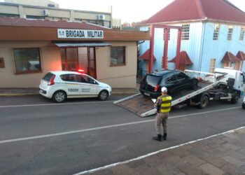 Brigada Militar de Nova Roma do Sul realiza operação e flagra condutor não habilitado em abordagem