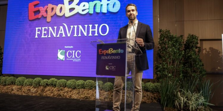 31ª ExpoBento e 18ª Fenavinho iniciam atividades na Serra Gaúcha