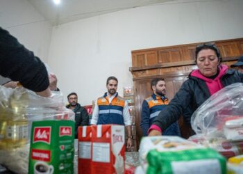 Governador e vice visitam município atingido por ciclone