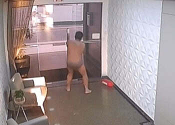 Somente de cueca, homem danifica prédio com extintor e foge em SC