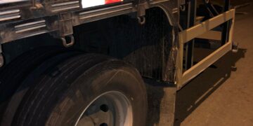 Condutor relata colisão e fuga de veículo na Rodovia 448