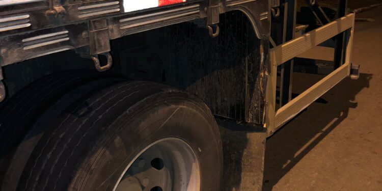 Condutor relata colisão e fuga de veículo na Rodovia 448