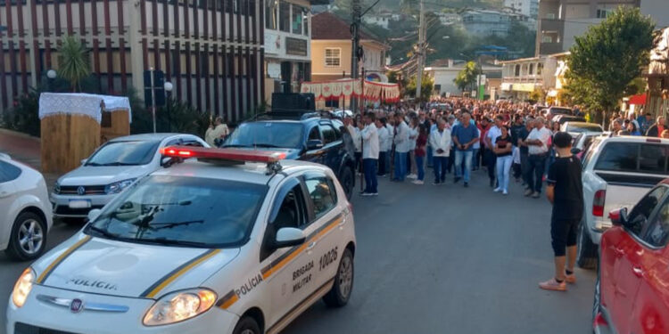 Brigada Militar assegura tranquilidade na procissão de Corpus Christi em Nova Roma do Sul