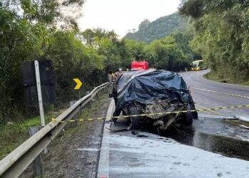 Colisão frontal entre carro e caminhão resulta em quatro vítimas fatais em Antônio Prado