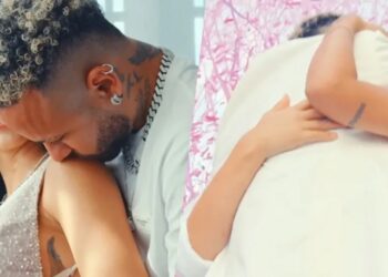 Neymar e Bruna Biancardi revelam sexo do bebê