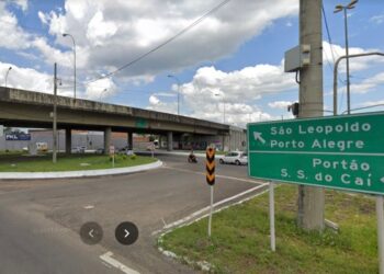 Bloqueio parcial da BR-116 no viaduto da Scharlau