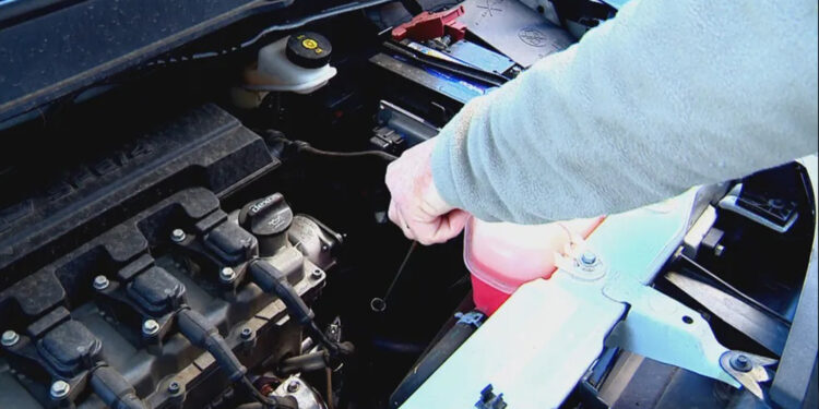 Golpe do posto de gasolina causa prejuízo de R$ 2,6 mil a cliente no RS