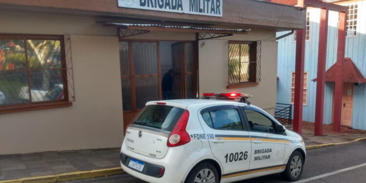 Mulher de 43 anos aciona a Brigada Militar após tentativa de estelionato envolvendo ameaça de divulgação de fotos íntimas