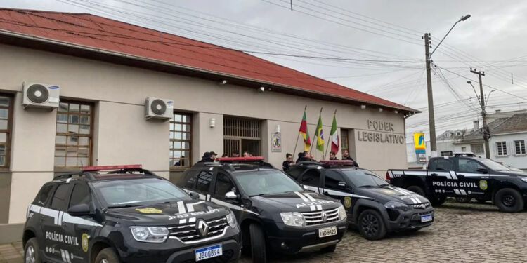 Vice-prefeito e vereador do RS são suspeitos de usar diárias para viagens a destinos turísticos