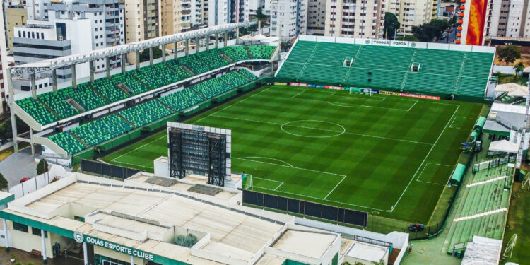 Grêmio encara o Goiás fora de casa pela 17ª rodada do Campeonato Brasileiro