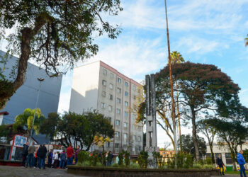 Praça da Bandeira, em Caxias, é adotada pela iniciativa privada