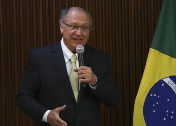 Vice-presidente da República diz que mais de 115 mil veículos foram vendidos no Brasil em menos de quatro semanas