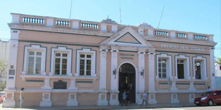 Prefeitura de Alegrete é condenada a indenizar em R$ 110 mil aluno que teve dedo amputado em balanço de escola