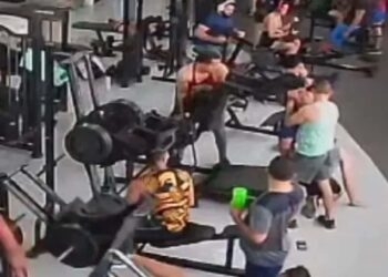 Aluno é atingido por aparelho de musculação e corre risco de não voltar a andar