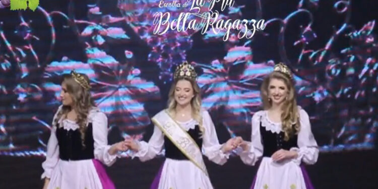 Andréia Maria Rossetti é Coroada Più Bella Ragazza de Nova Roma do Sul