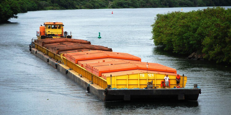 Hidrovias brasileiras têm movimentação recorde de mercadorias nos cinco primeiros meses do ano